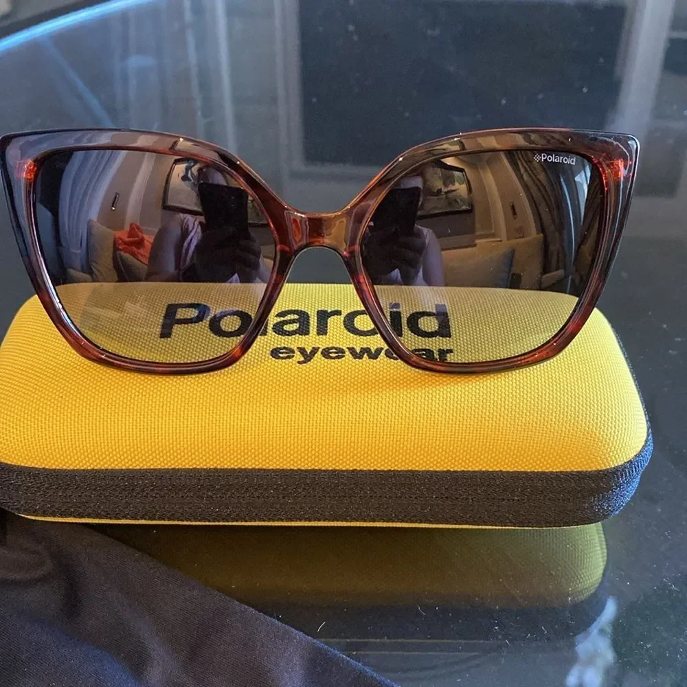 NWT Polaroid eyewear sunglasses.